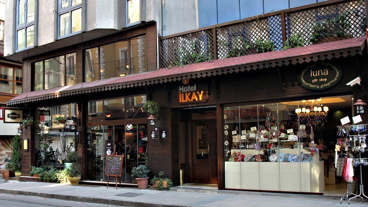 Ilkay Hotel Истанбул Екстериор снимка